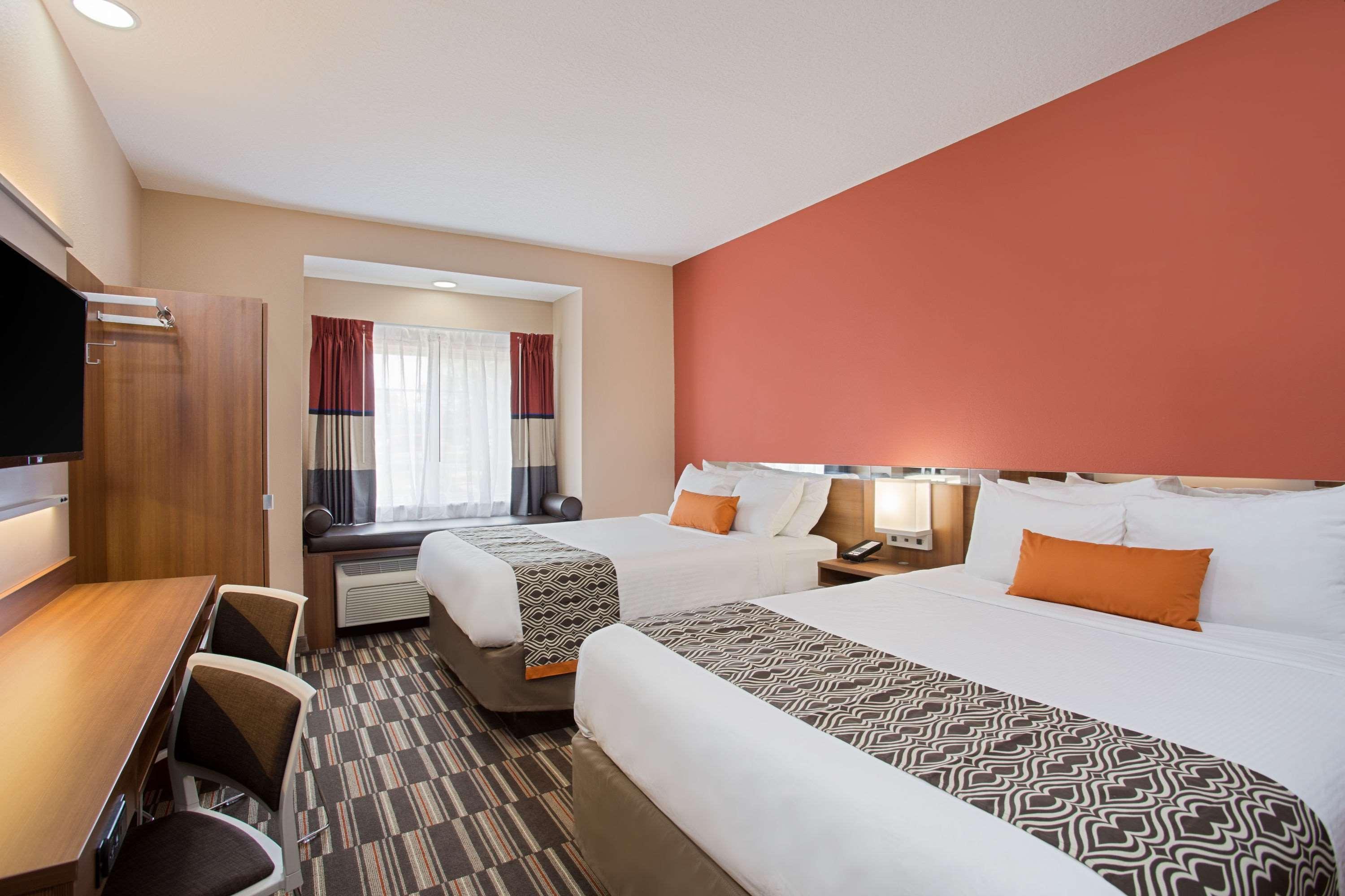 Microtel Inn & Suites by Wyndham Walterboro Exterior foto