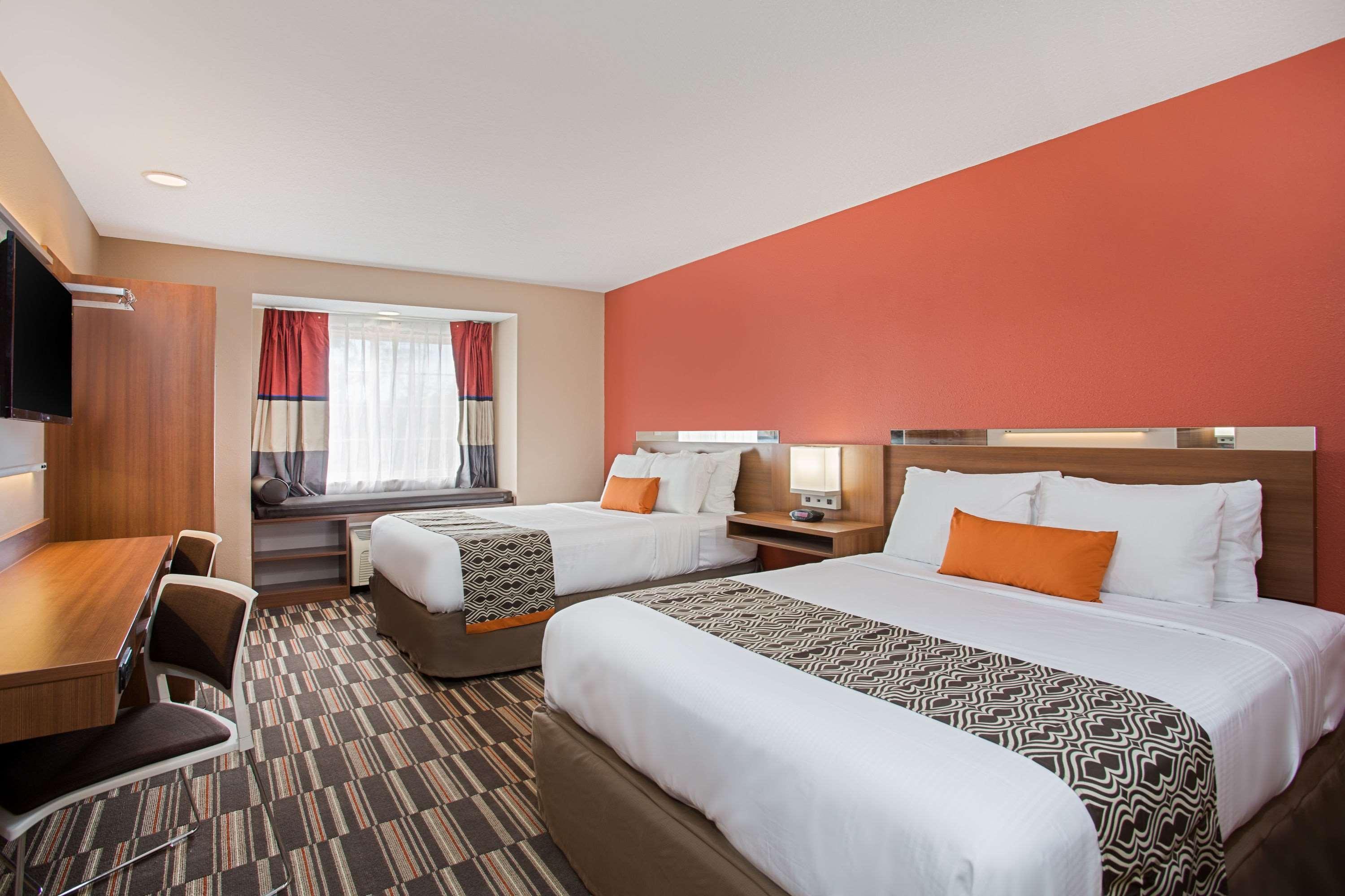 Microtel Inn & Suites by Wyndham Walterboro Exterior foto